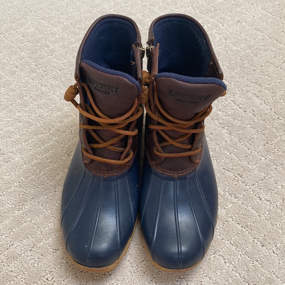 Sperry Duck Boot - size 6.5 - Picture 2 of 4